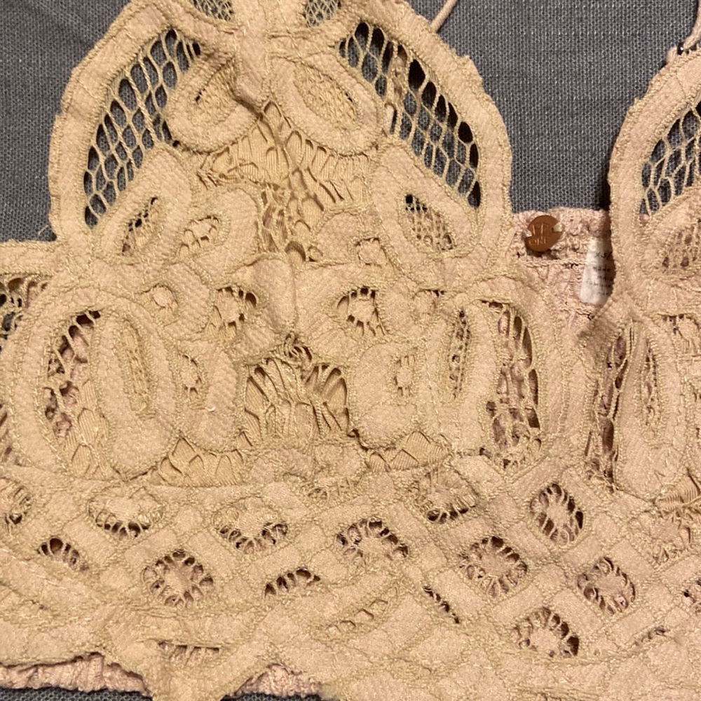NWT Free People FP One Adella Lace Bralette In Nude NWT Size XS 32A-32B - Picture 4 of 16